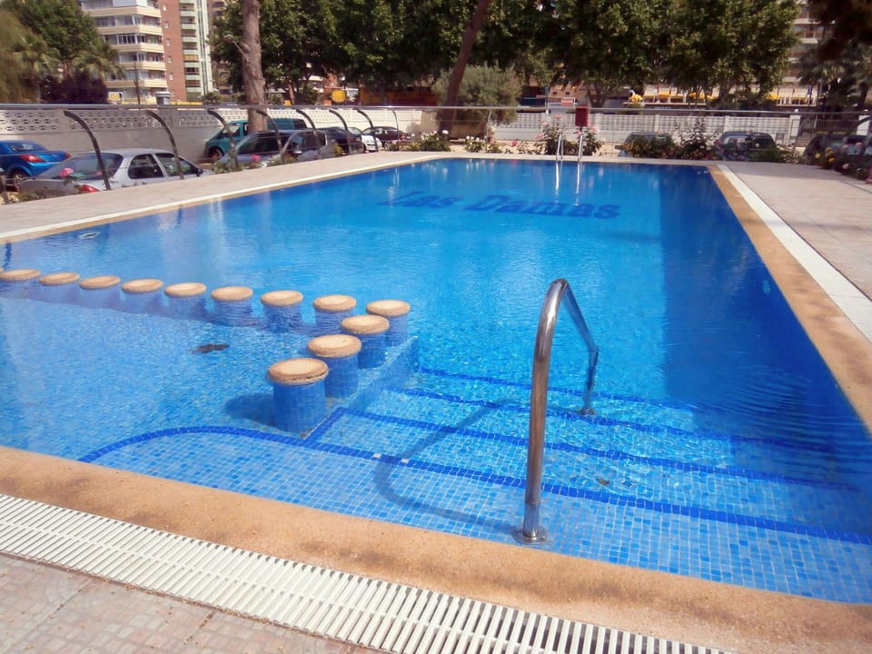 Swimming Pool, Property, Leisure, Leisure Centre, Water, Real Estate, Water Feature, Vacation, Recreation, House