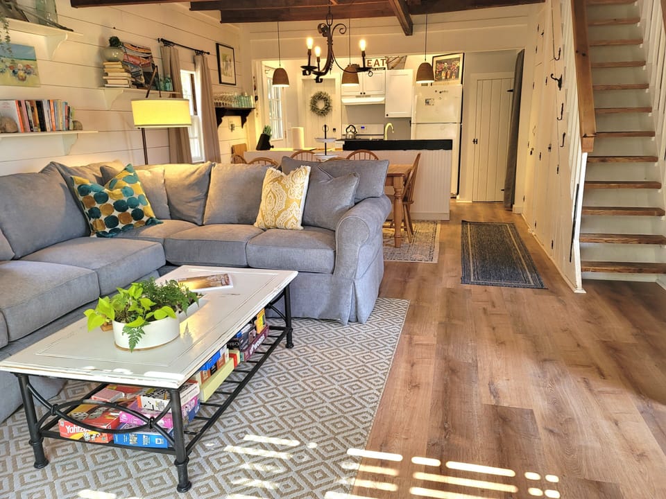 Open living area. Steep stairs to the king bedroom.