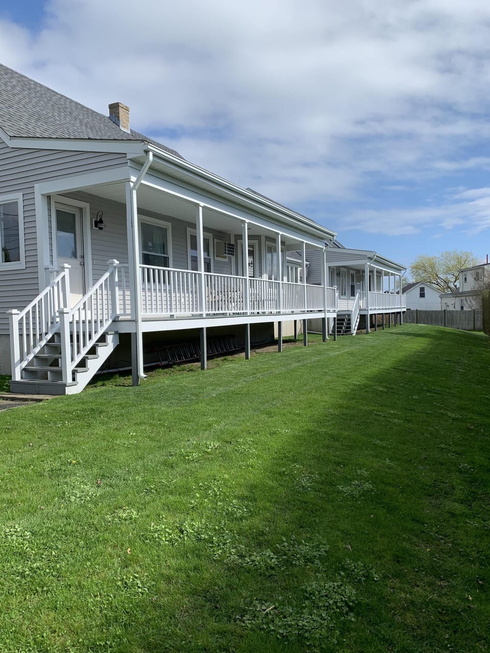 31 Briarwood Unit 1 front porch