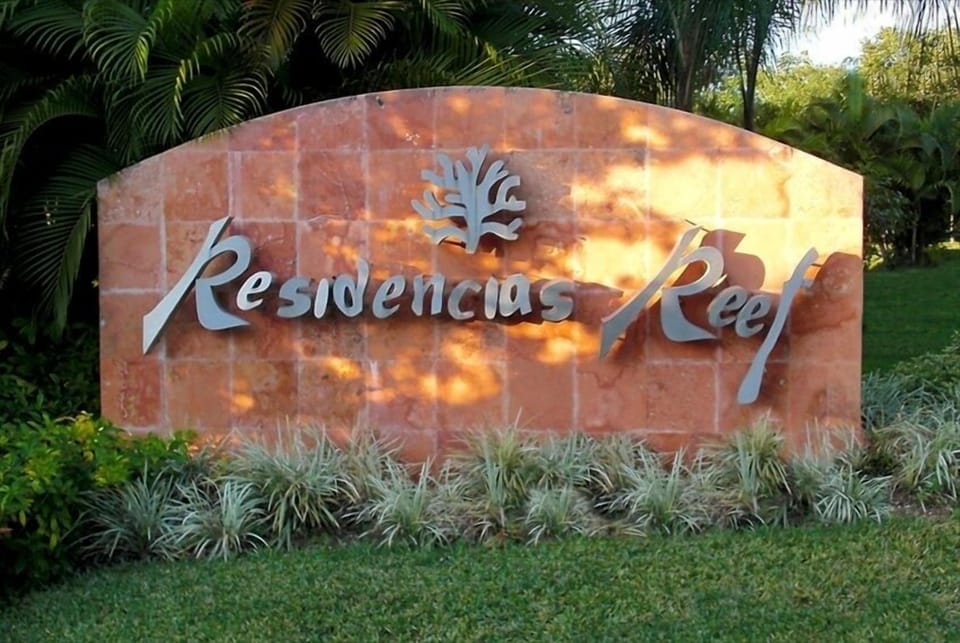 Welcome to Residencias Reef