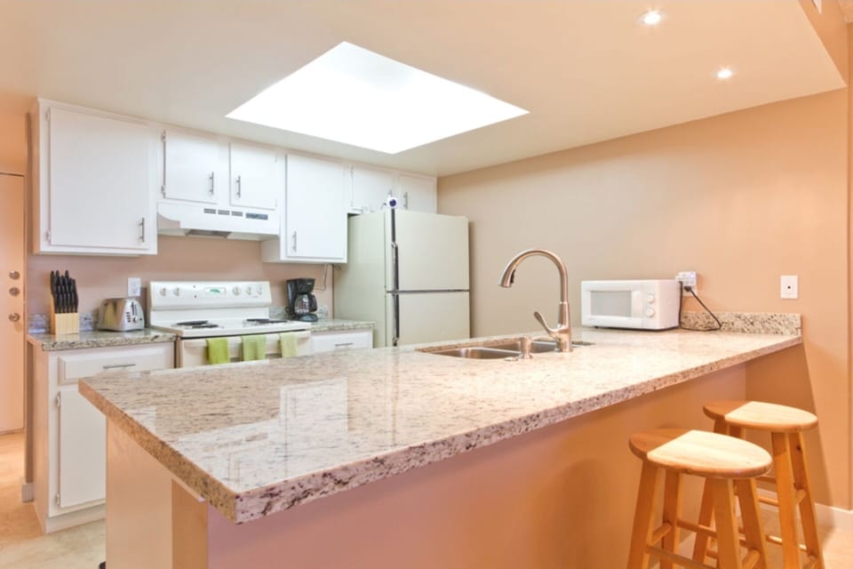 Kitchen bar with extra seating
