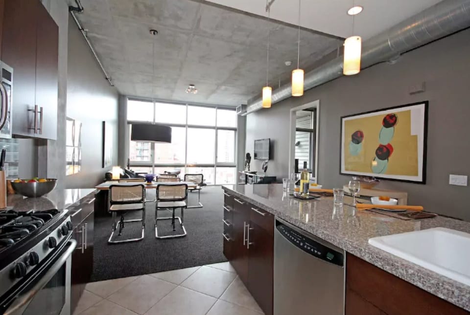 Tons of natural light, even on the off-chance cloudy day!