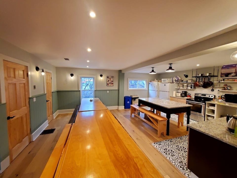 Dining tables for 30+ people  