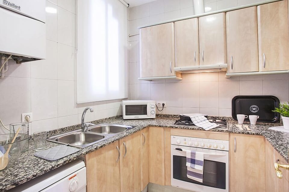 Another view of kitchen