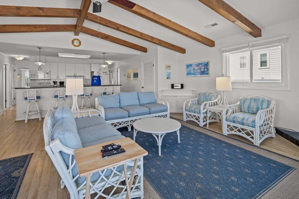 Top-Level Living Room with Screened Porch Access
