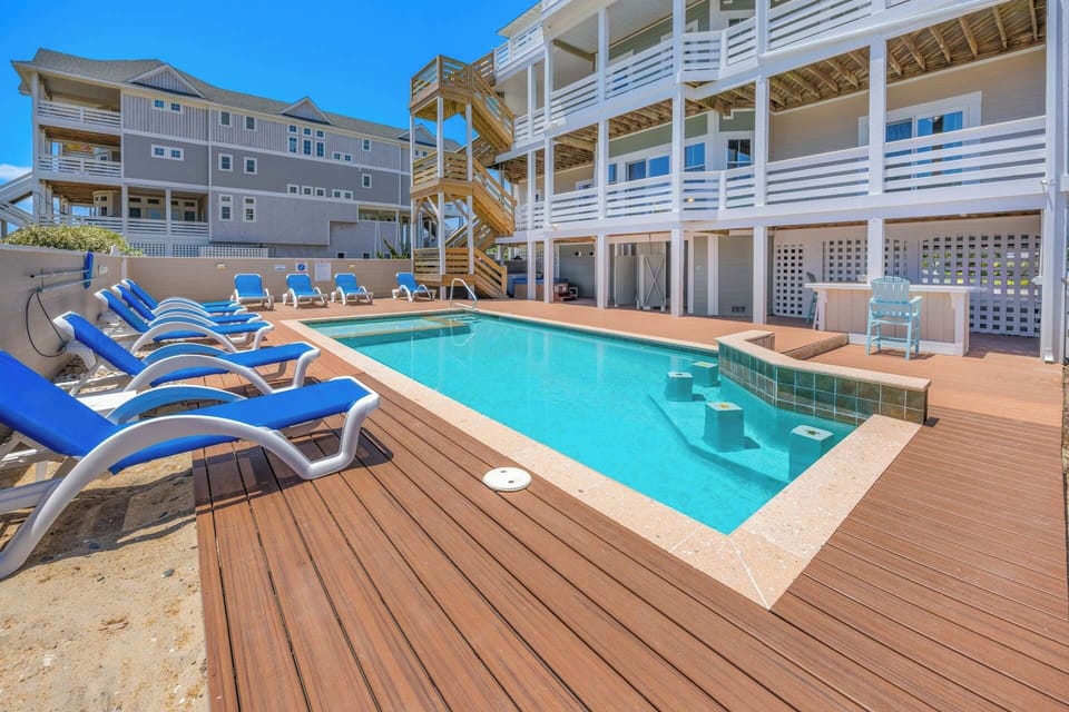 Surf or Sound Realty - 685 - Shooting Star - Pool Area -2