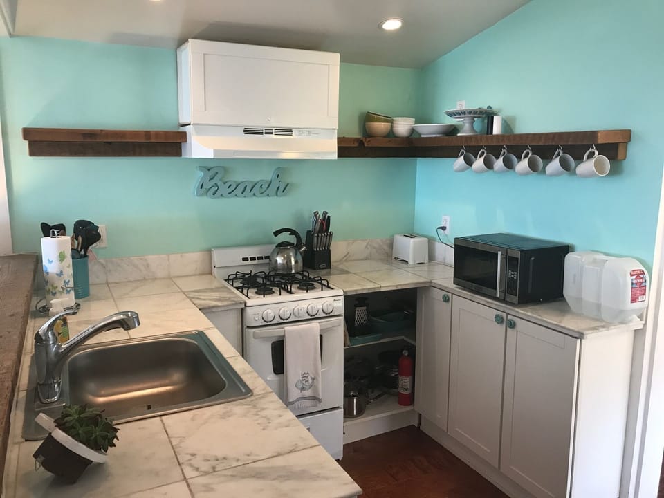 Fully stocked kitchen