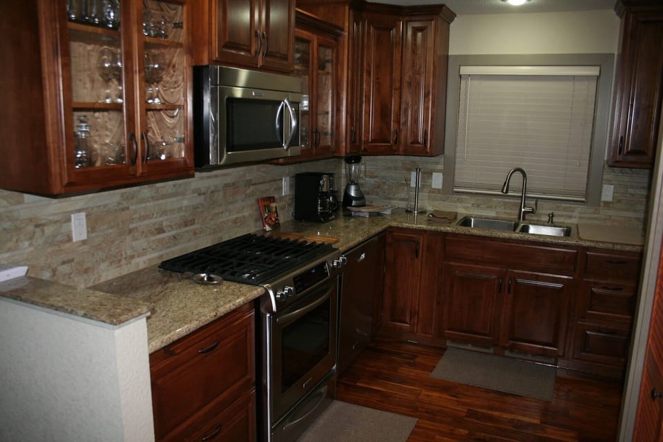 Upgraded Equipped Kitchen
