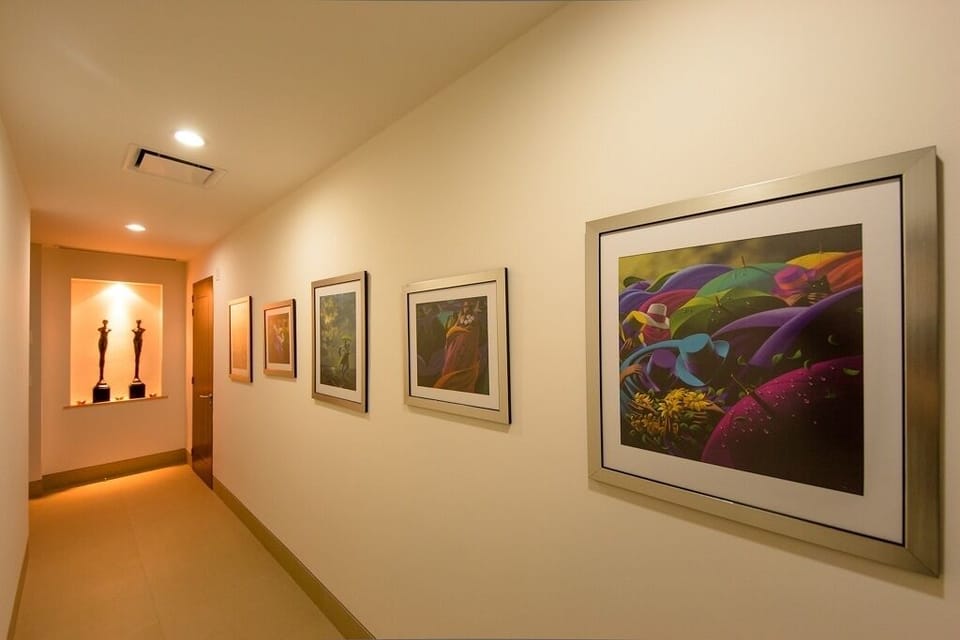 You are  entering the unit greeted by this art gallery.