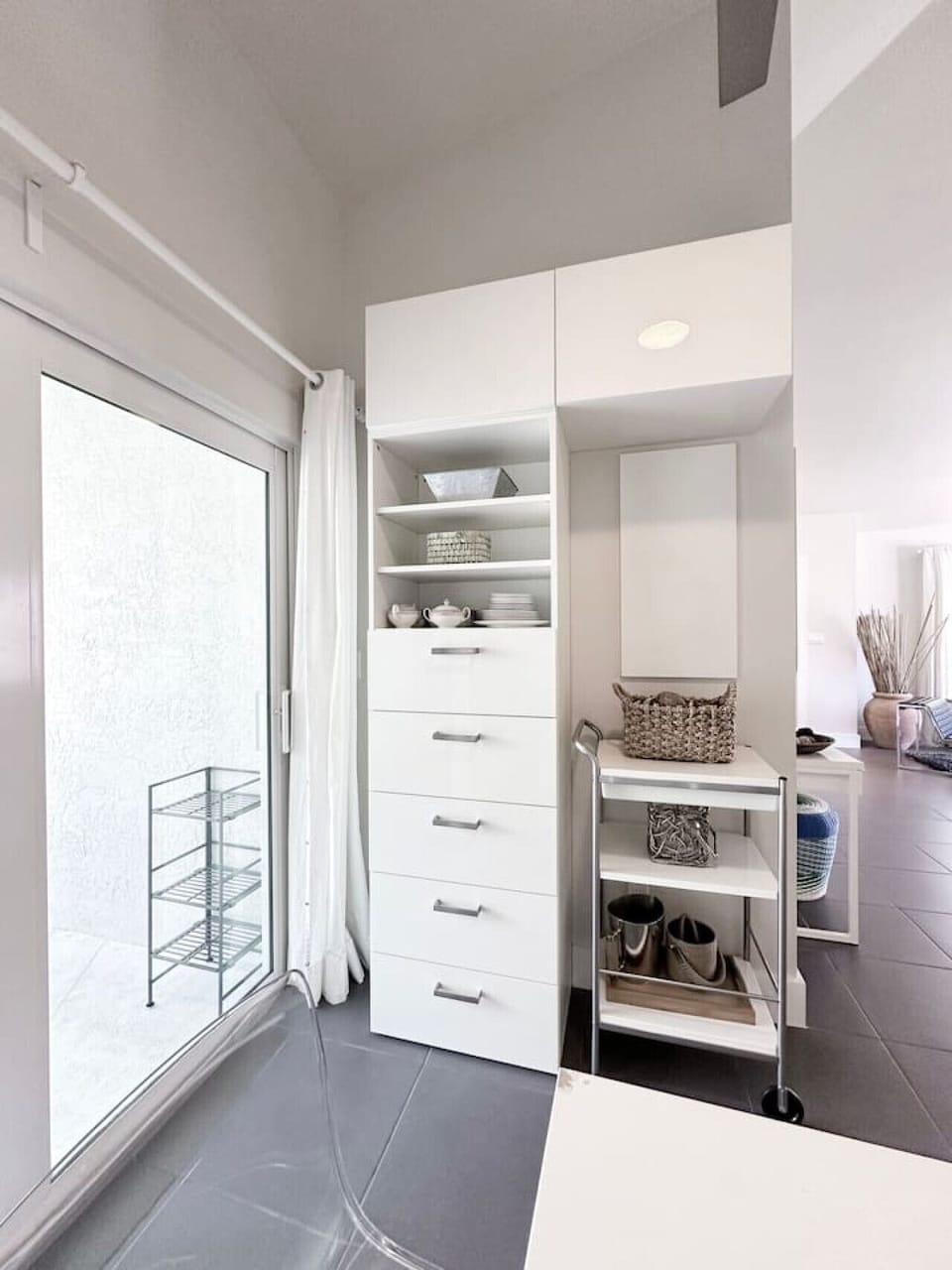 Secondary Apartment - Breakfast Nook