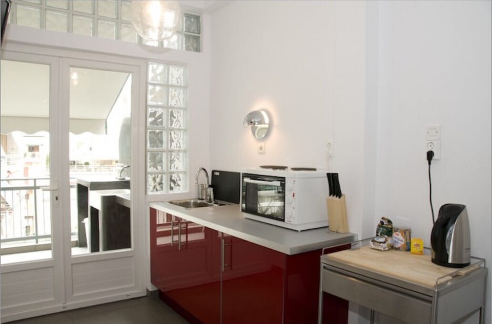 Kitchen area