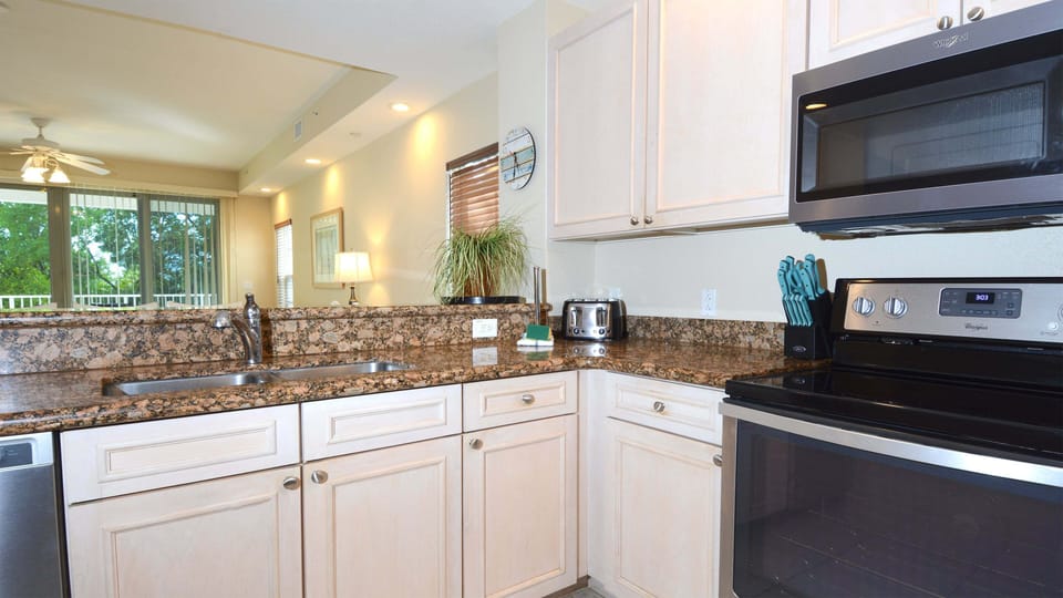 Kitchen - 2nd Floor