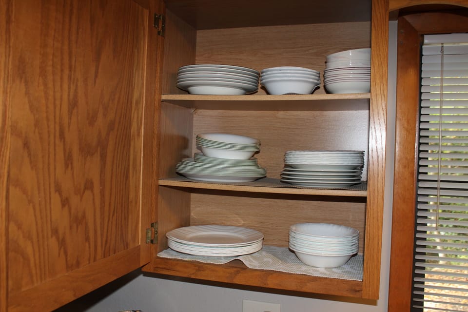 Plates and bowls