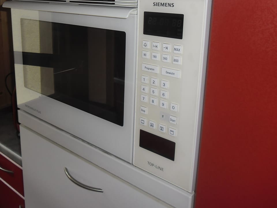 .....from micrwave till
coffeemachine.....