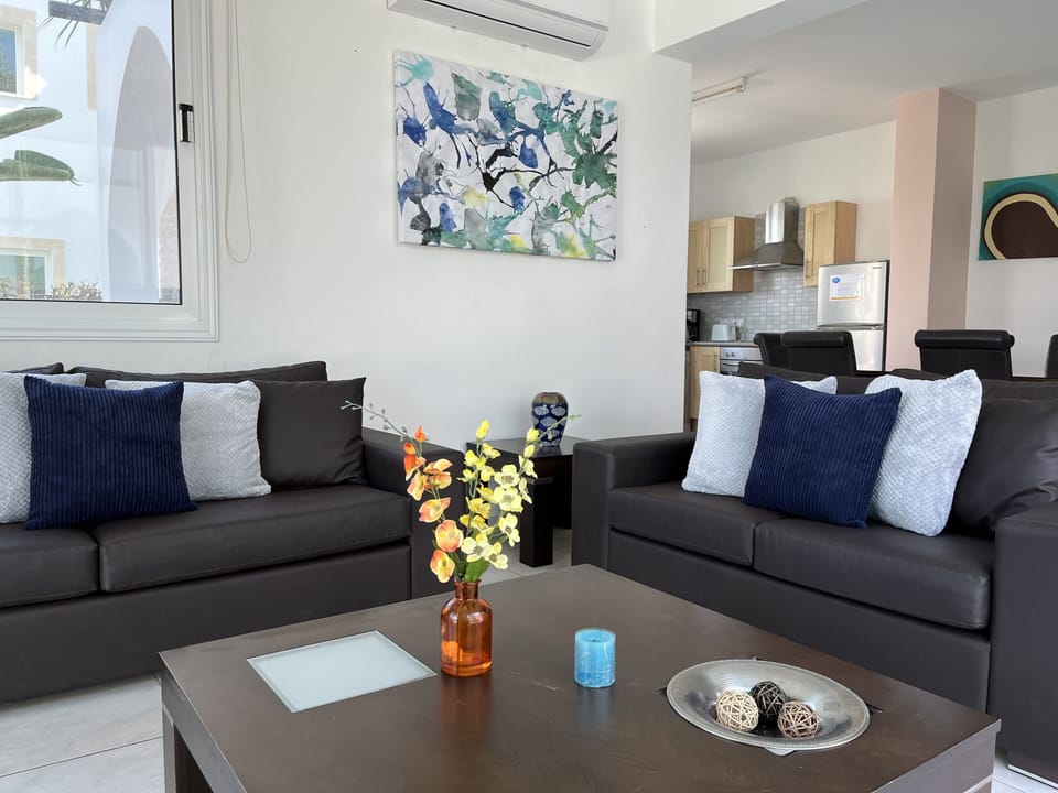 Beautiful Lounge sitting