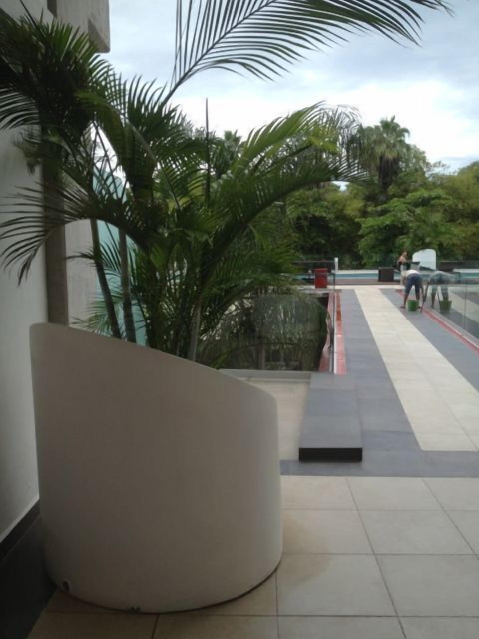 Way to the pool.
