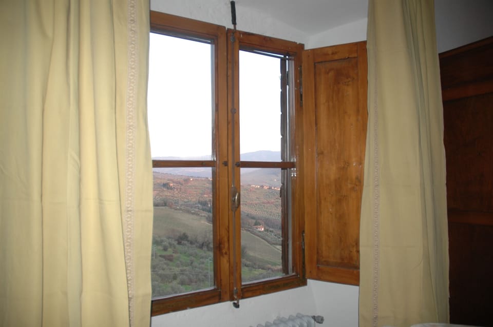 Caterina bedroom's view on country