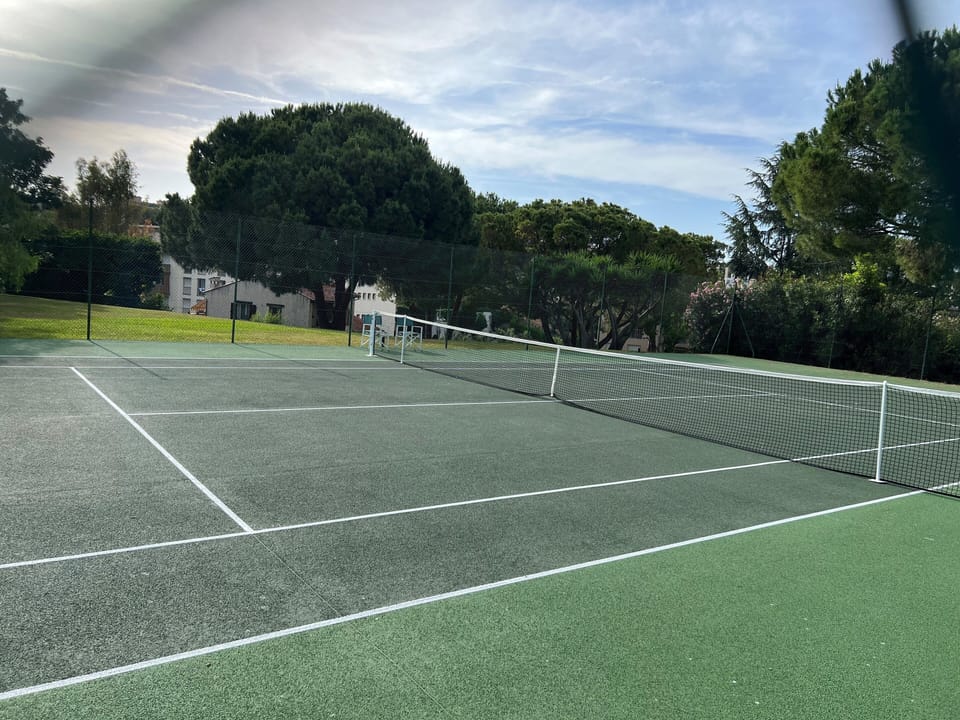 tennis court