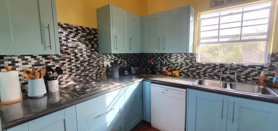 Kitchen looking left