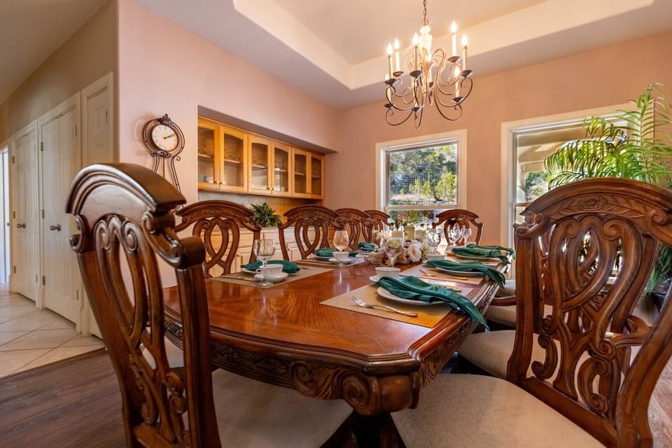 Formal Dinning room with seating for 10