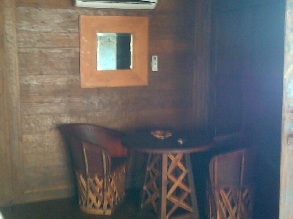 CORNER IN THE SECOND BEDROOM 