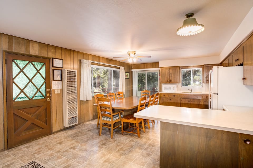 Front Door, kitchen, and dining room