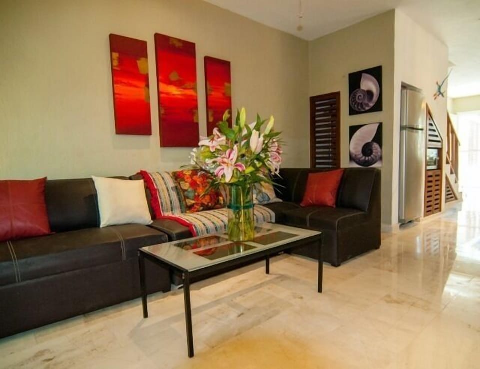 Lounge in the spacious living room.