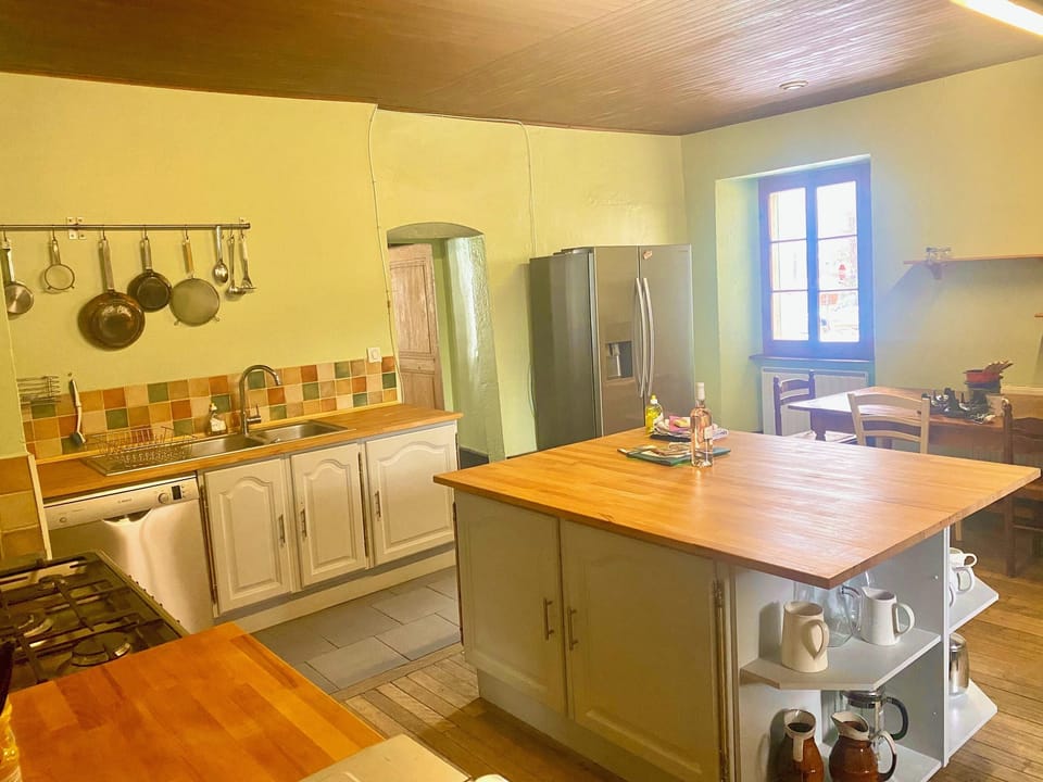 Country Kitchen