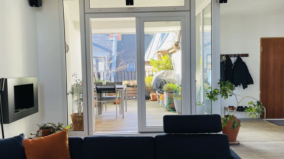 Balcony / Terrace / Patio, Living Room