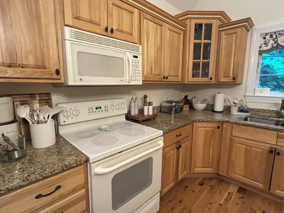 Cook, grill or eat out...lots of options!