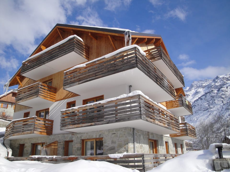 Your beautiful holiday rental is great in any season.