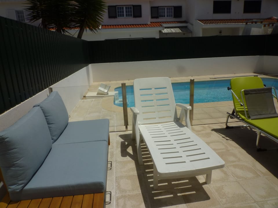 Piscina no páteo interior
