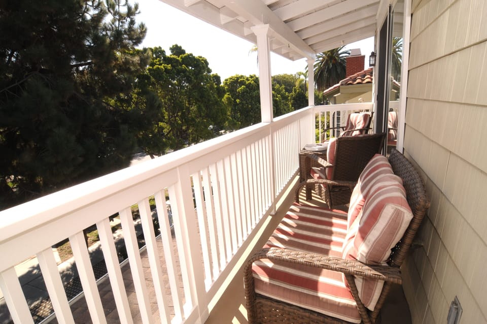 Front Porch off of Kitchen