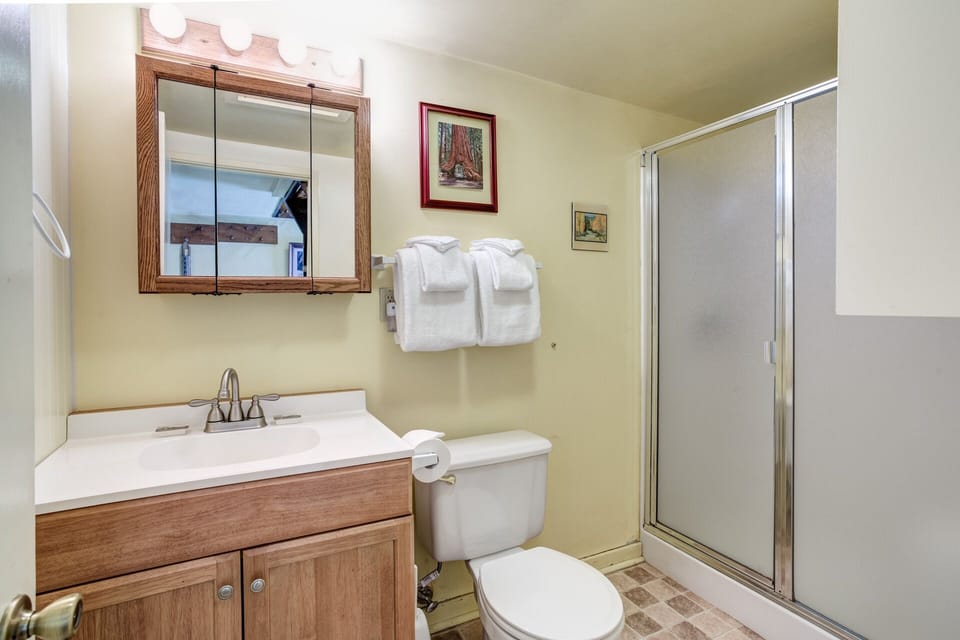 Full bathroom