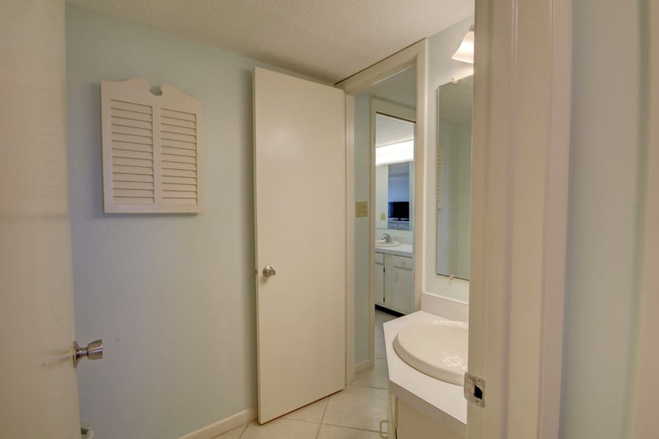 Extra Sink Area