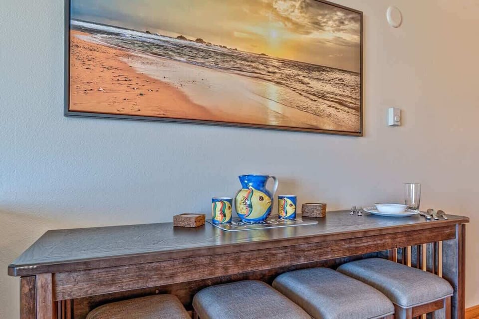 Unique decor sets this unit apart
