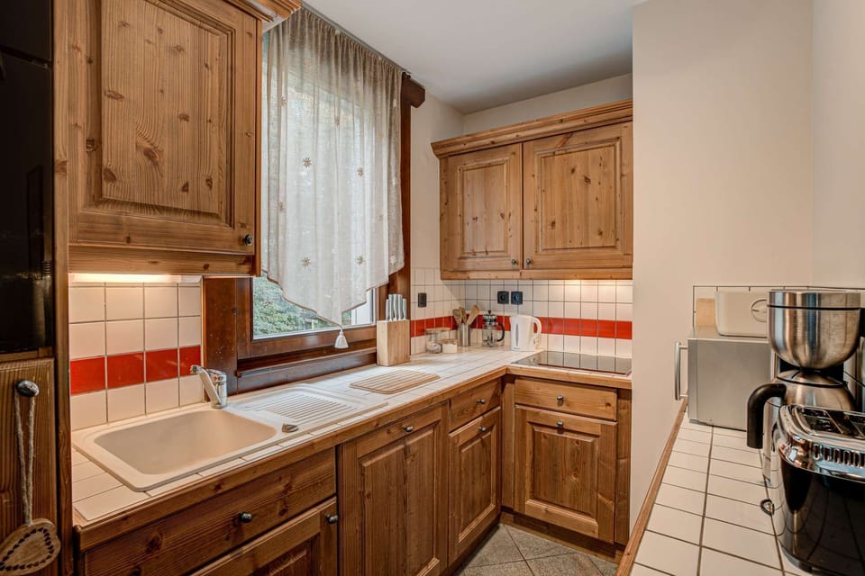 Apt Staddon - Alpes Travel 19