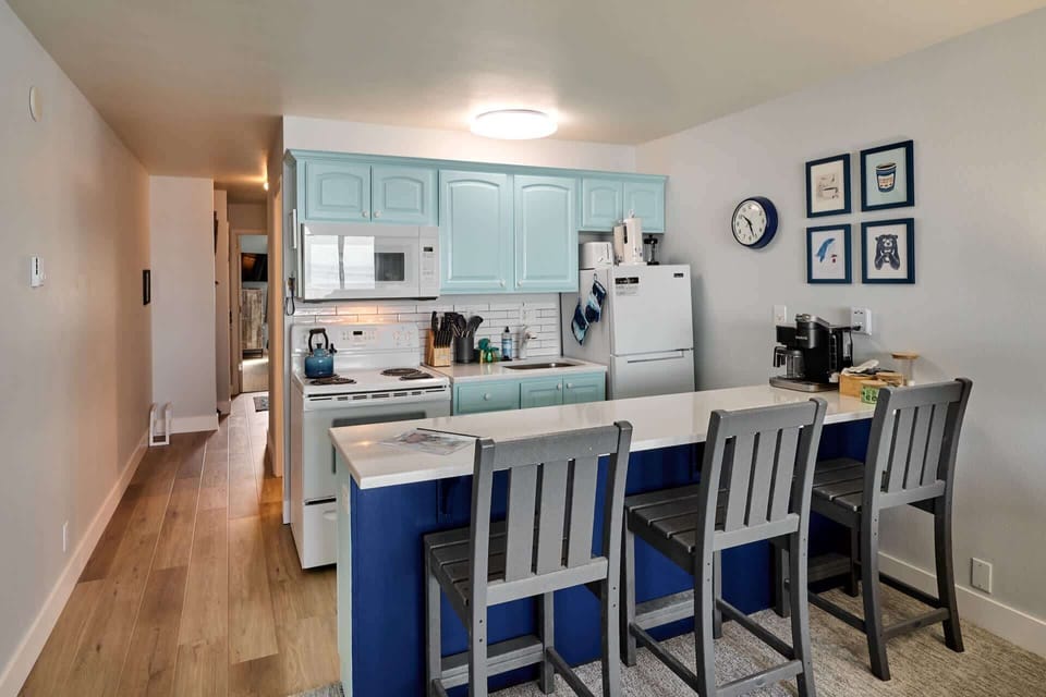 The beautifully renovated kitchen