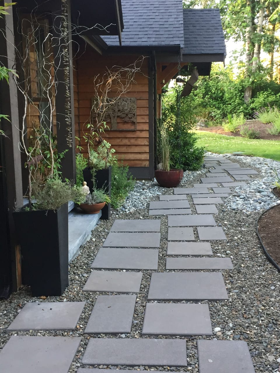 Path to Raven’s Landing Studio Front Door