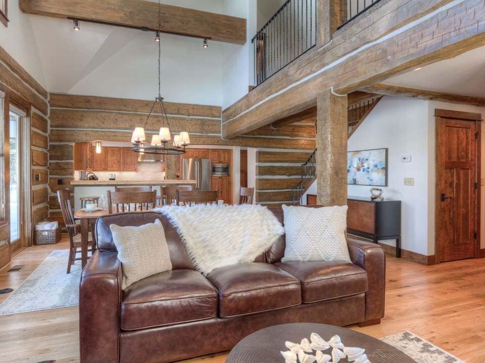 Powder Ridge Oglala 15, Living, 4