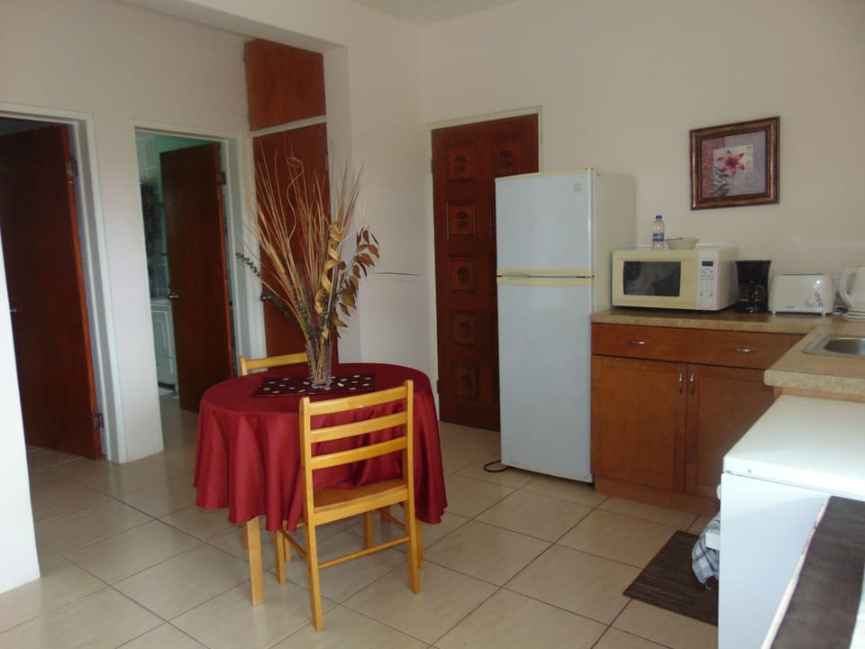 Antigua Seaview kitchen and dining area.