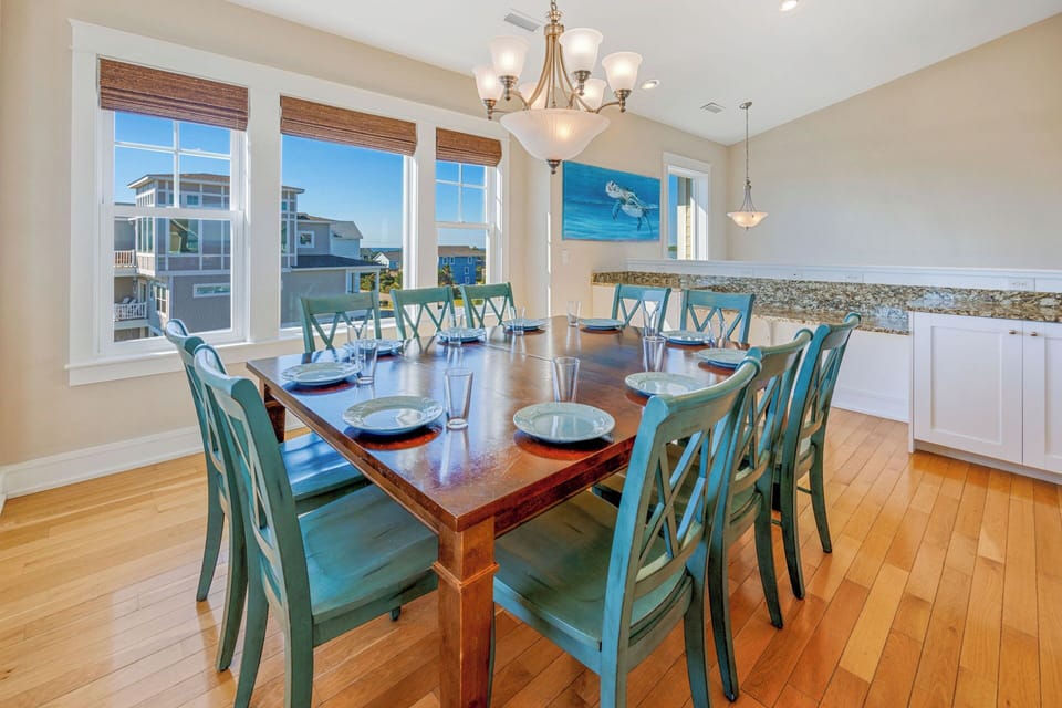 Surf or Sound Realty - 802 - Sweet Dreams - Dining Area -4