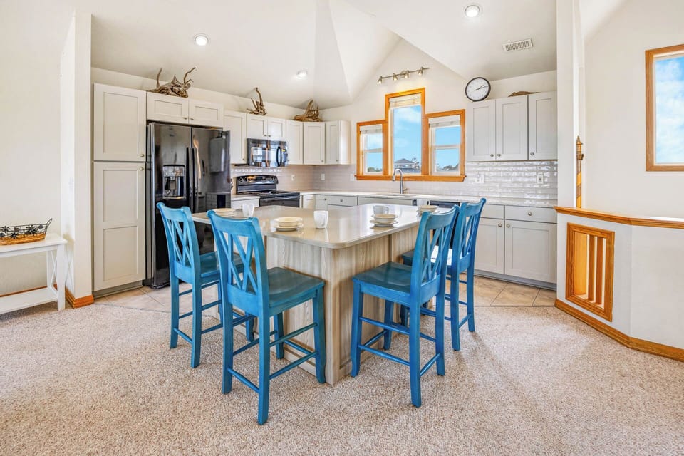 Surf or Sound Realty - 280 - Heaven Too - Kitchen -1