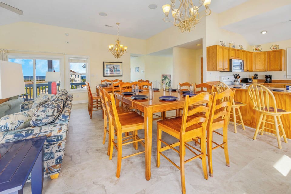 Surf or Sound Realty - 595 - Tropical Paradise - Dining area -4