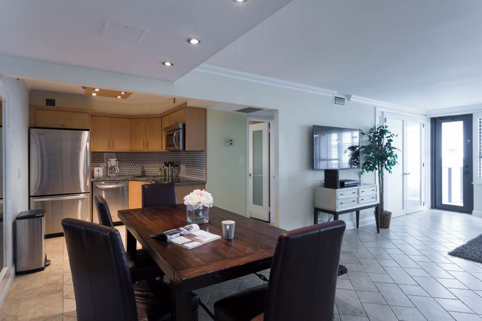 Over view of the kitchen dining & living area 