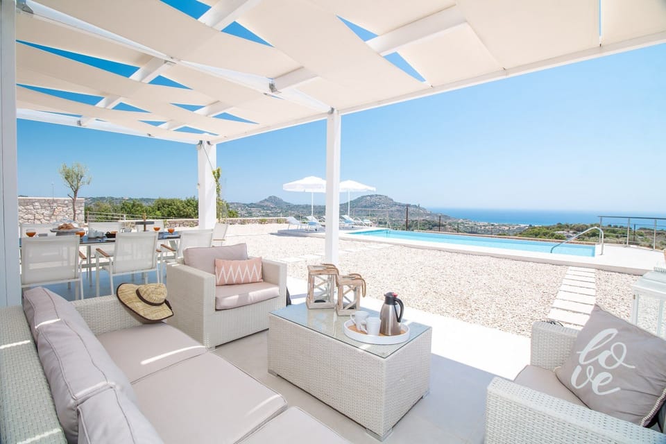 sitting area