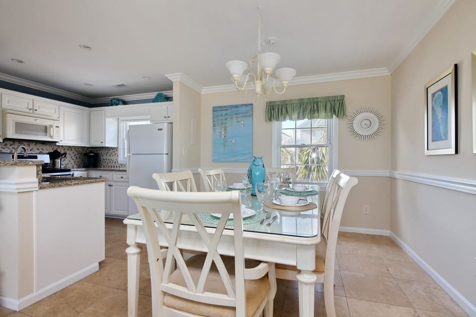 Dining room table