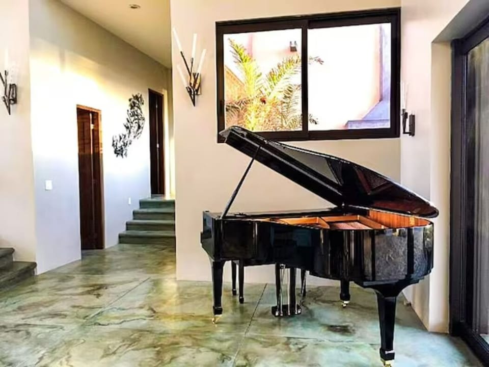Grand Piano