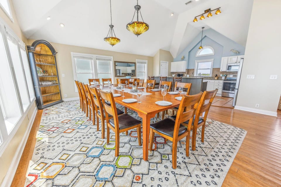Surf or Sound Realty - 214 - Prince of Tides - Dining Area -2