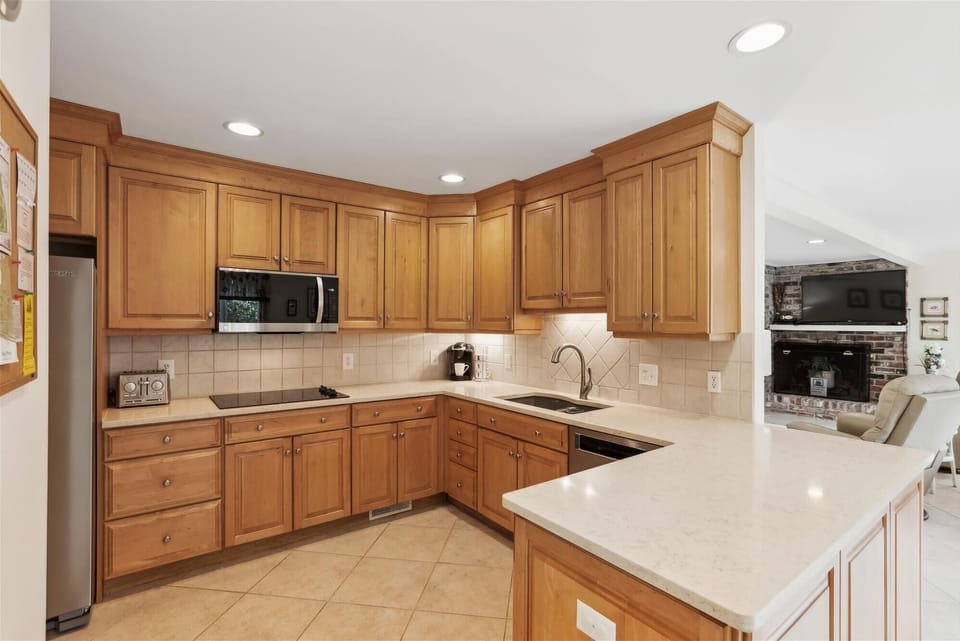 Kitchen at 28 Canvasback